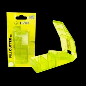 Pill Cutter with Lock